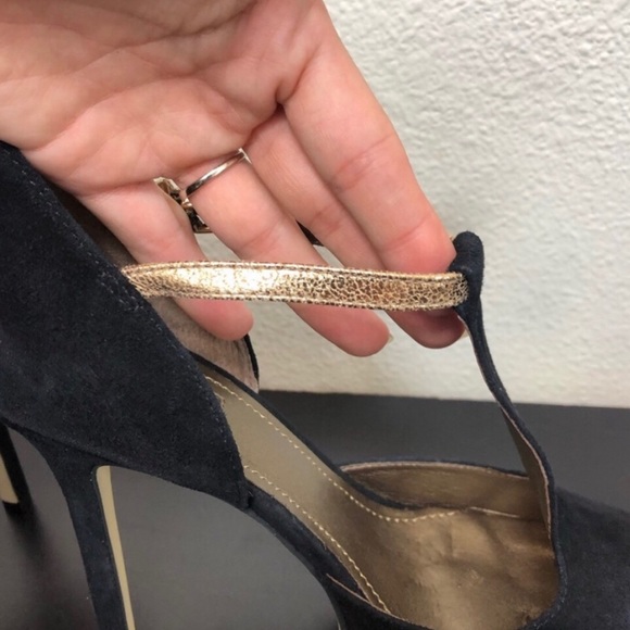 Report Signature Black Leather Gold High Heels - Picture 8 of 9